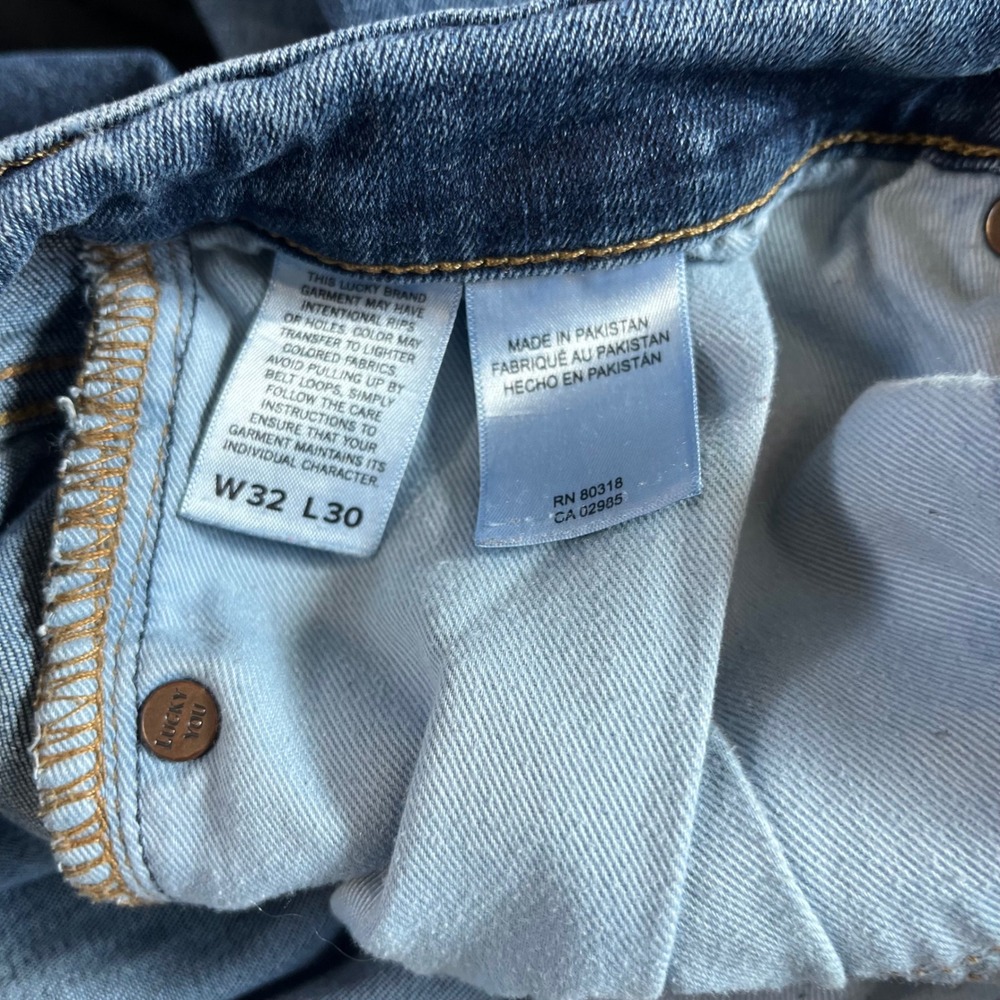 Lucky Brand 412 Athletic Slim Jeans Mens 32x30 Blue Medium Wash Denim *See Pics* - Picture 13 of 13